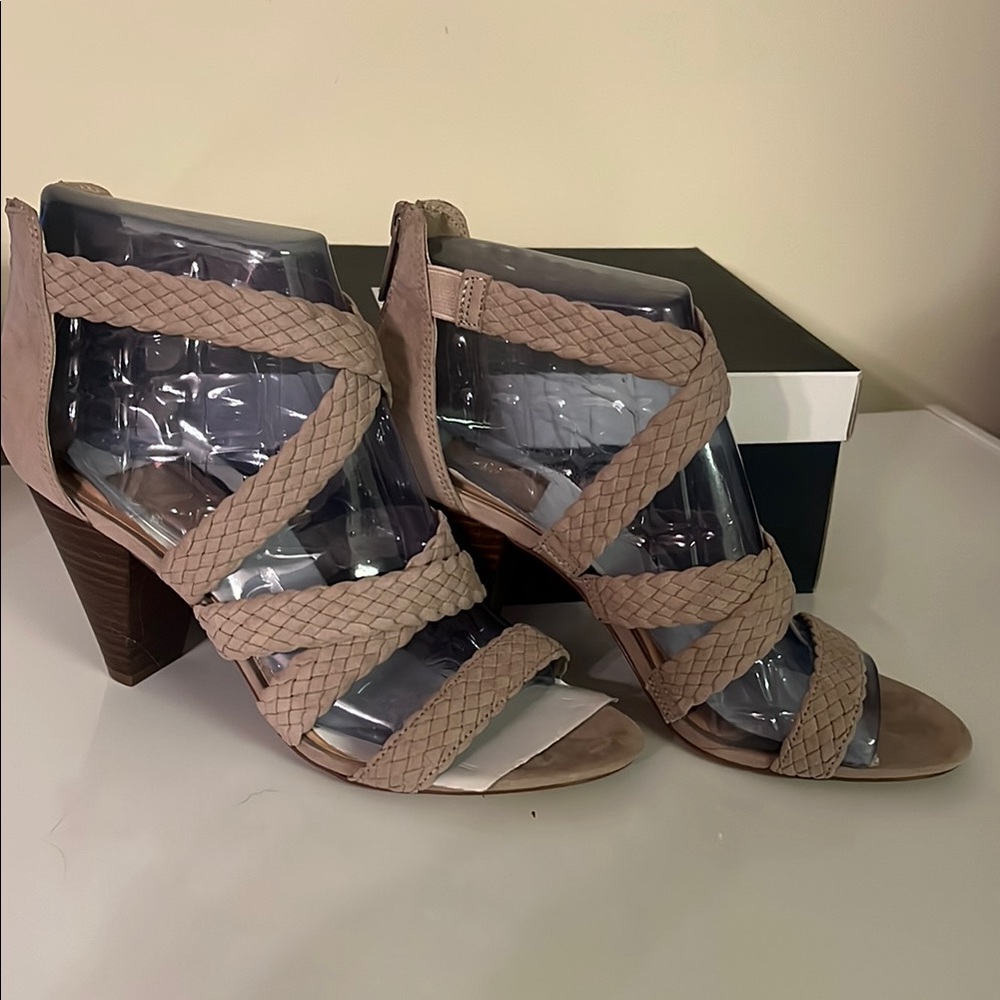 Kaari Blue Tan Gladiator Heels